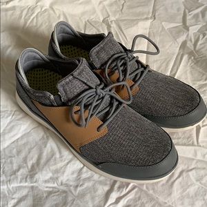 Superfeet Shaw Leather Sneakers